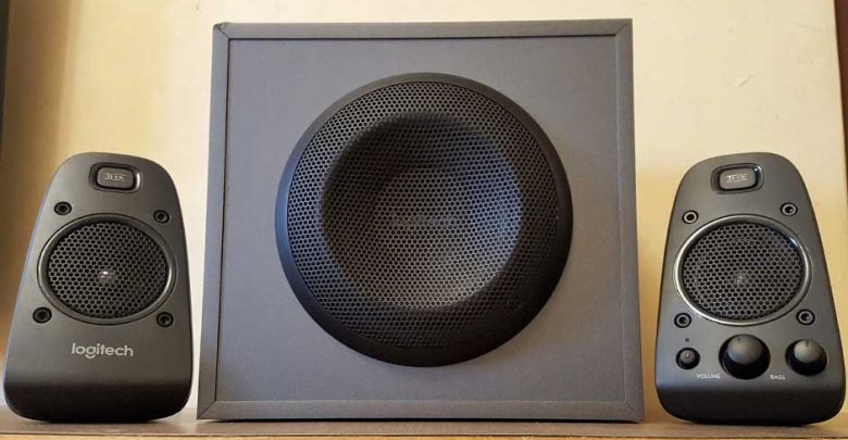 loa vi tinh Logitech Z625 2.1