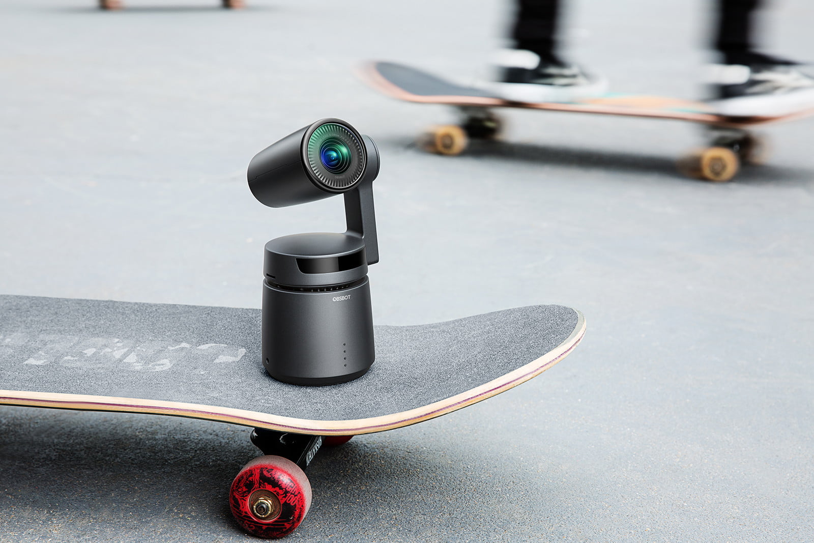 Obsbot Tail Camera AI được trang bị cảm biến camera của Sony Cmos cùng hệ thống ống kính quang Hoya 