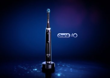 ban chai dien oral B