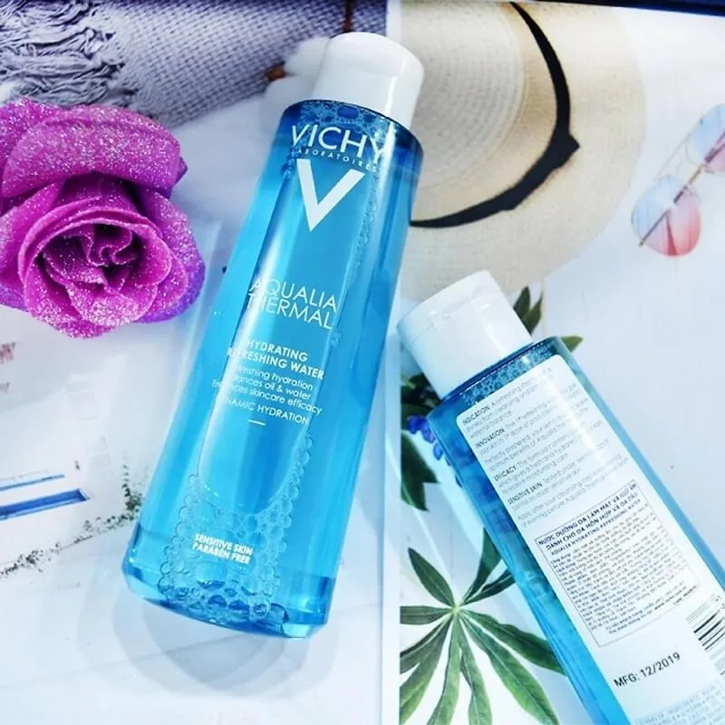 Glycerin và Hyaluronic Acid giúp dưỡng ẩm sâu, tăng hiệu quả cấp ẩm