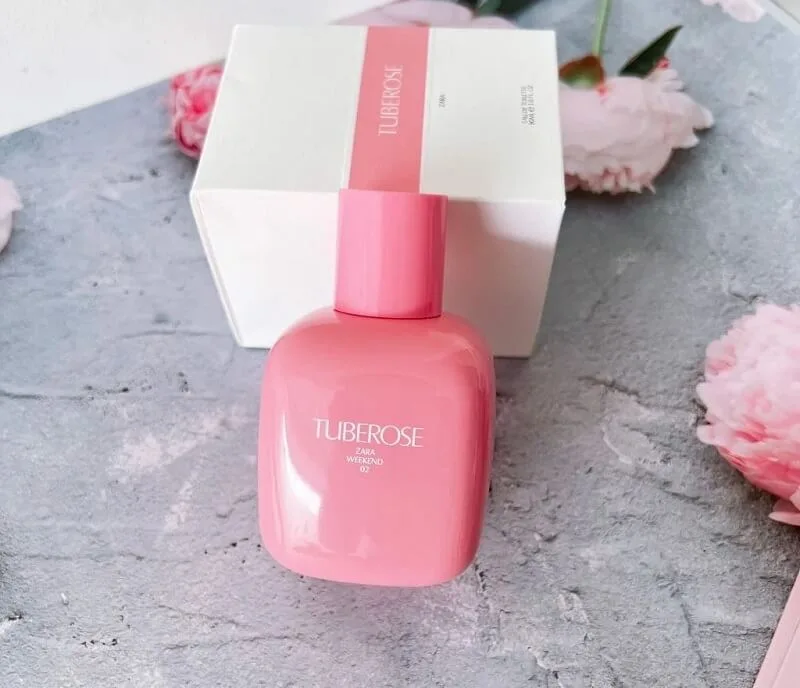 Một hương thơm tuyệt diệu kết hợp của những thành phần tự nhiên để tạo nên cảm giác dễ chịu