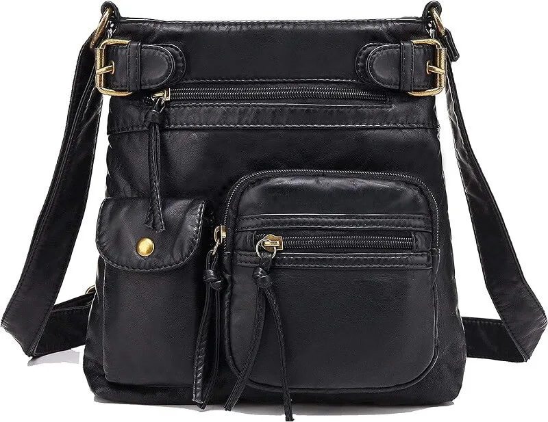 Scarleton Trendy Multipocket được làm bằng chất liệu da nguyên bản