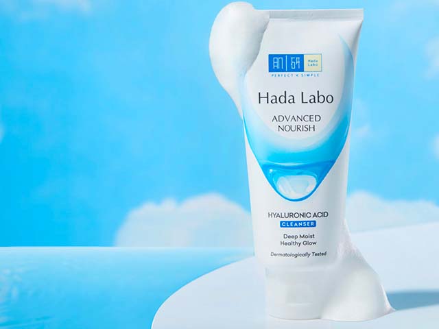 mua sua rua mat Hada Labo