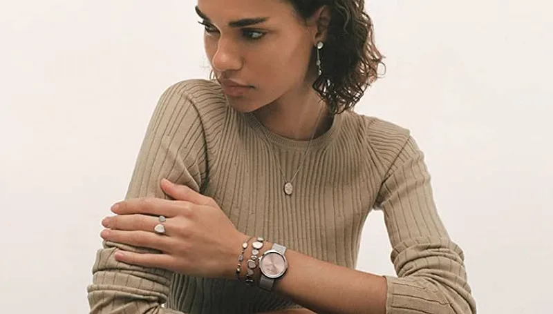 Đồng hồ Anne Klein