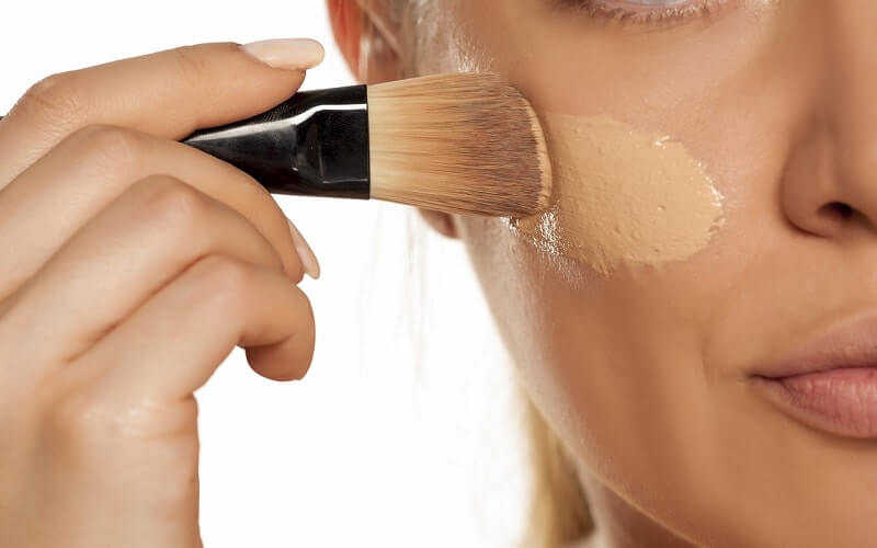 Một số lưu ý khi đánh kem nền