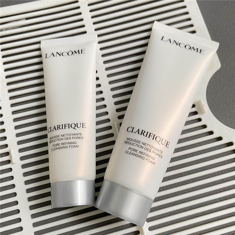 Các dòng sữa rửa mặt Lancôme