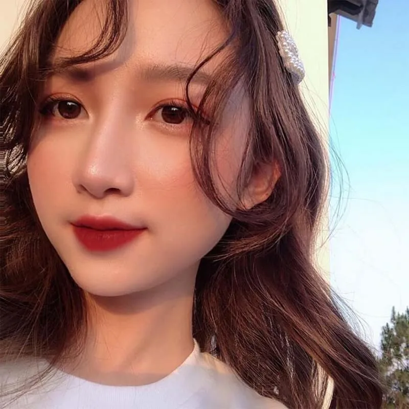 Da ngăm đánh son màu gì? TOP 8 màu son "over hợp"