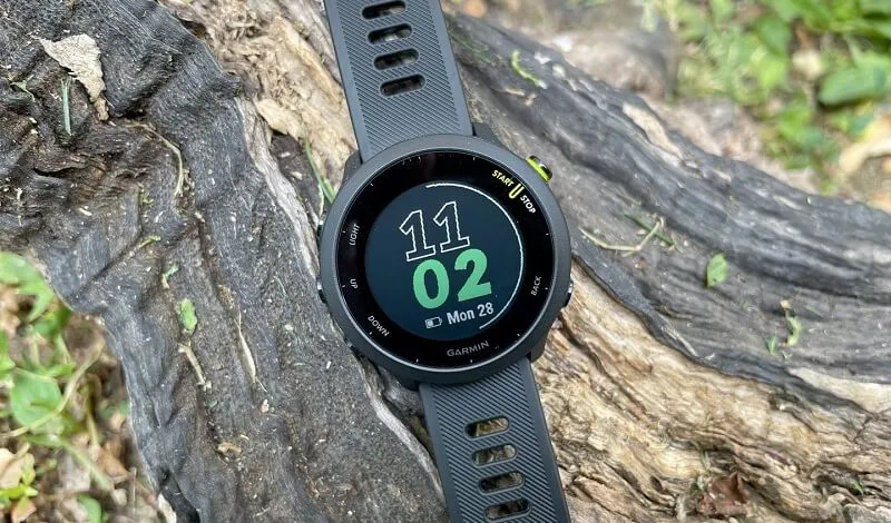 Đánh giá Garmin Forerunner 55