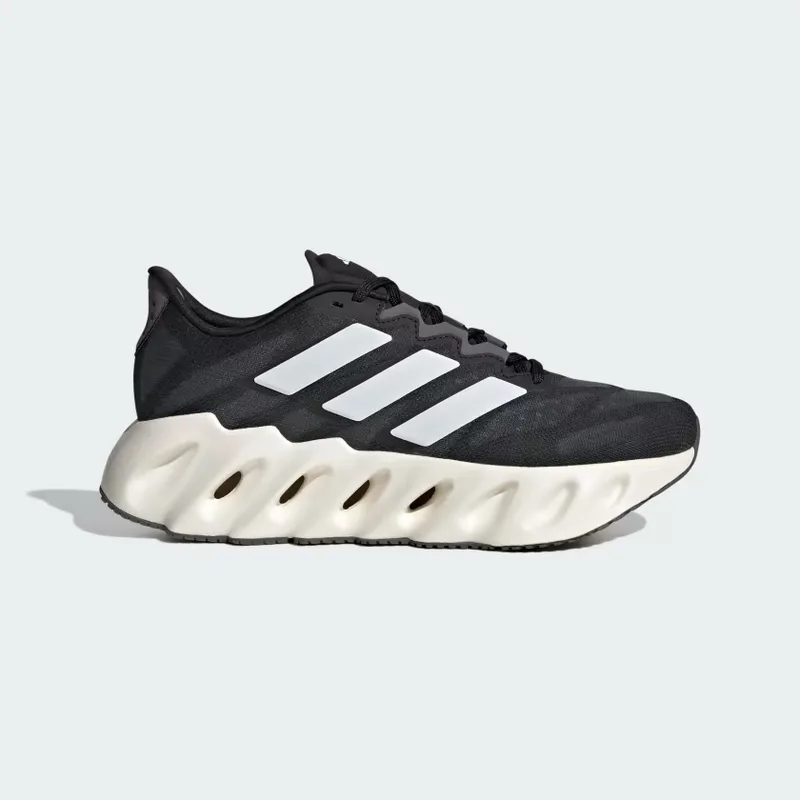 Giày chạy bộ Adidas Switch FWD