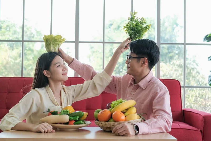 Stt thể hiện cuộc sống vợ chồng hài hước và bá đạo