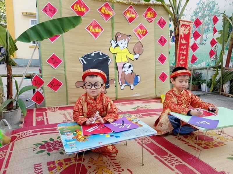 Trang trí ngày Tết tại trường mầm non