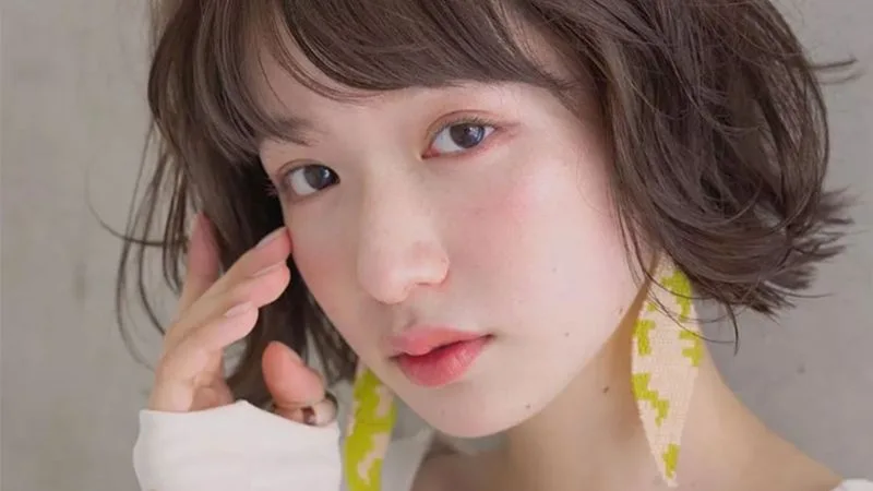 top-kieu-toc-ngan-uon-duoi-nhe-han-quoc-cuc-xinh-3