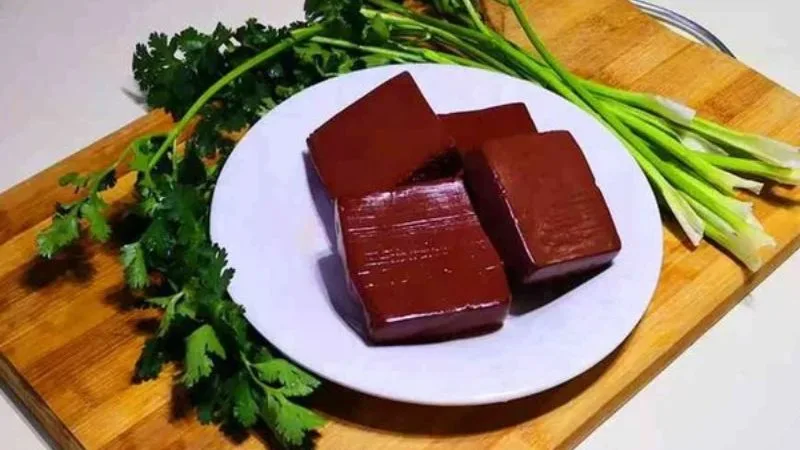 an-tiet-lon-luoc-co-tot-khong-2