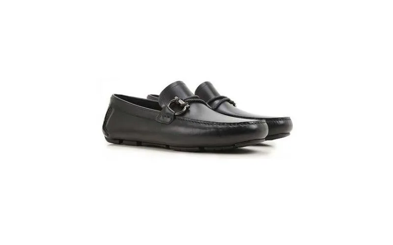 Giày Salvatore Ferragamo chính hãng đến từ đâu? 5 mẫu giày đẹp lịch sự