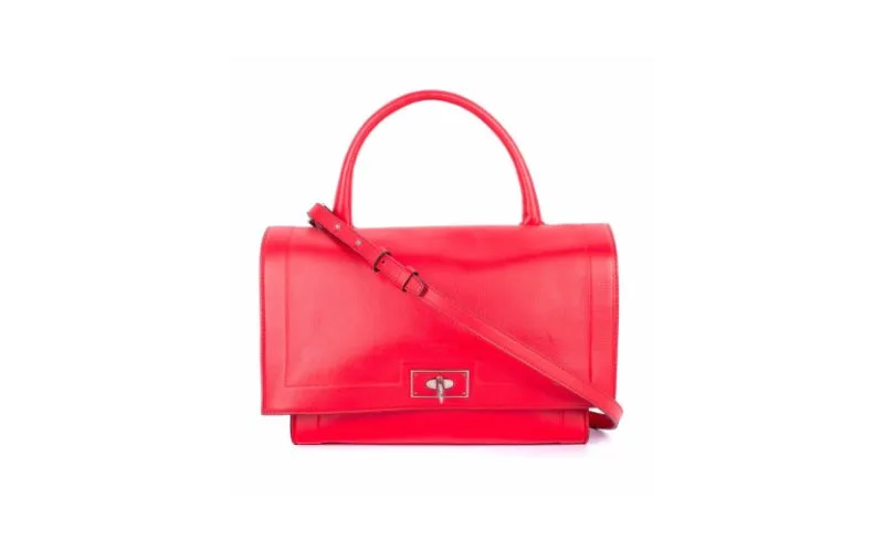 Túi xách Givenchy của nước nào? giá bao nhiêu? mua ở đâu?