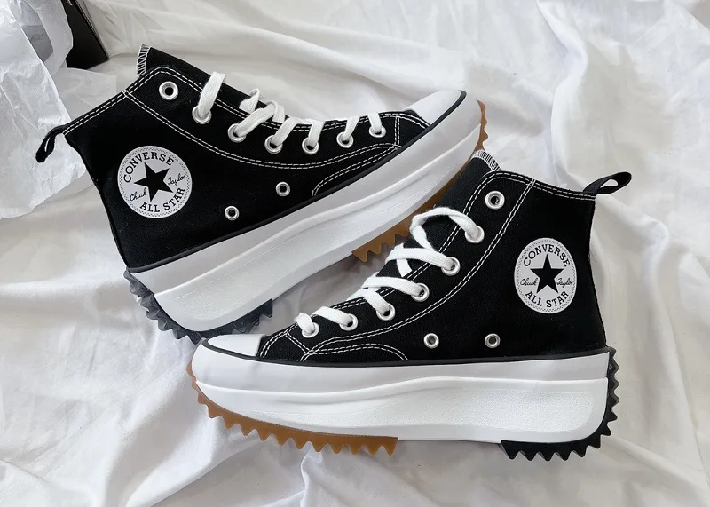 Giày Converse nữ đế cao giá bao nhiêu? Nên mua mẫu nào?