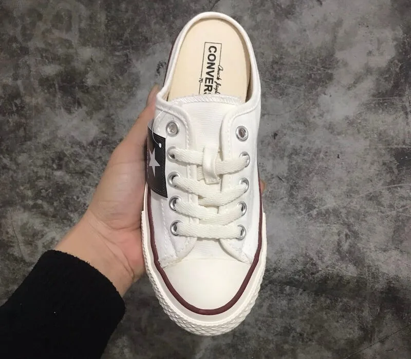 Giày lười Converse giá bao nhiêu? Nên mua mẫu nào?