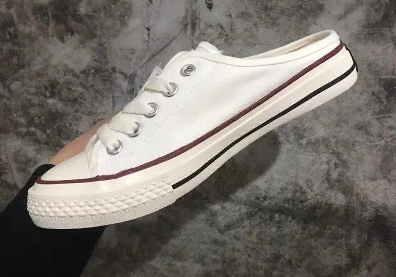 Giày lười Converse giá bao nhiêu? Nên mua mẫu nào?