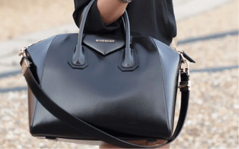 Túi xách Givenchy của nước nào? giá bao nhiêu? mua ở đâu?