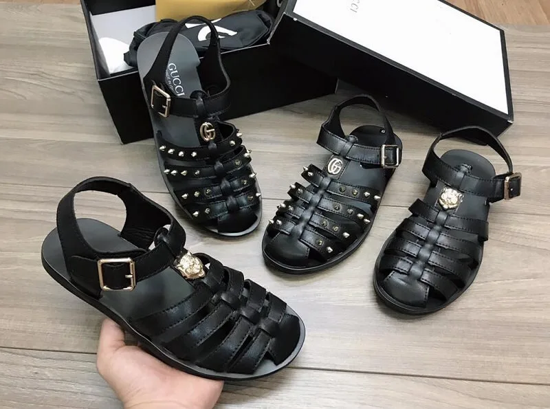 Dép rọ Gucci nam chính hãng có gì nổi bật? Giá bao nhiêu?