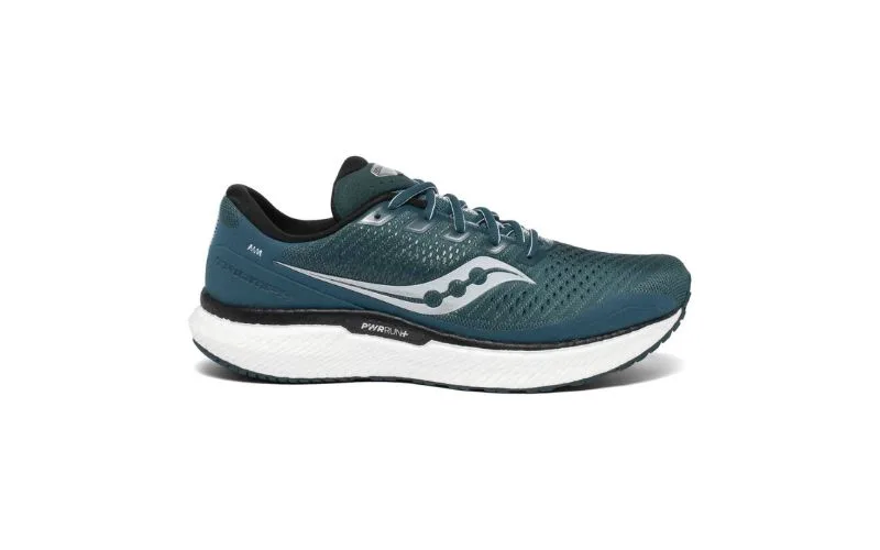 Giày Saucony của nước nào? có gì nổi bật? giá bao nhiêu?