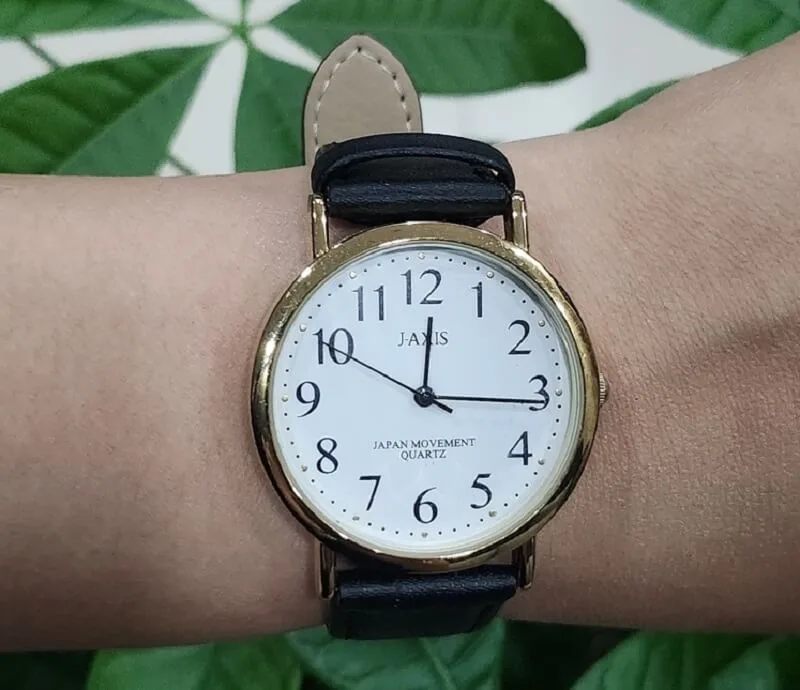 Đồng hồ Jaxis của nước nào? Giá bao nhiêu? Có tốt không?