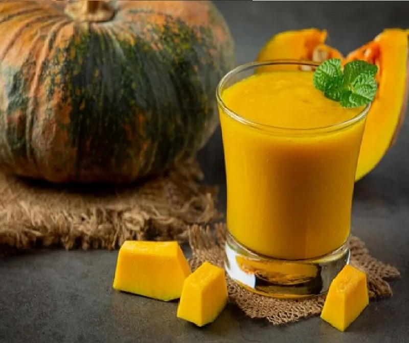 Uống nước ép bí đỏ sống có tốt không? Lợi ích là gì?