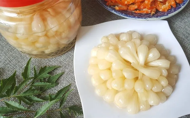 Tác hại của củ kiệu muối ít ai ngờ tới? ai không nên ăn?