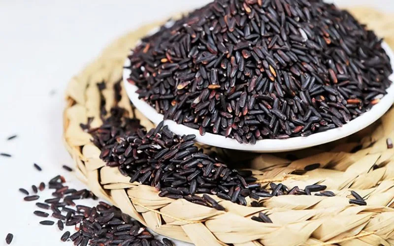 Có nên ăn gạo lứt đen hàng ngày? Tác hại của gạo lứt đen ít ai biết?